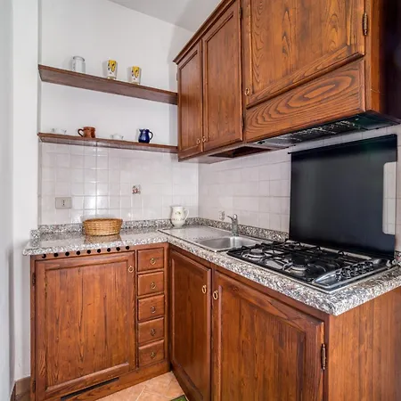 Holiday home Lovely In With Swimming Pool Citerna
