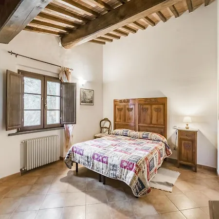 Dom wakacyjny Lovely In With Swimming Pool Citerna