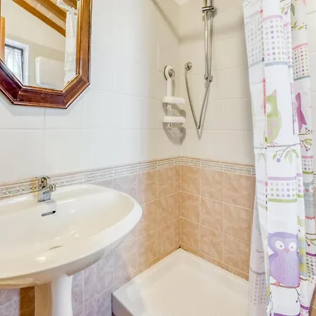 Lovely In With Swimming Pool * Citerna