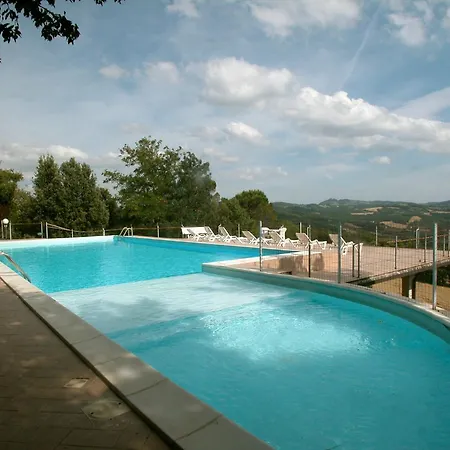 Сasa de vacaciones Lovely In With Swimming Pool *