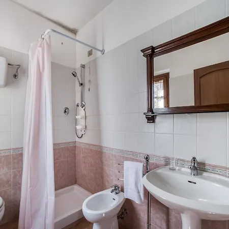 Lovely In With Swimming Pool Citerna