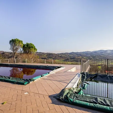 Lovely In With Swimming Pool Dom wakacyjny Citerna